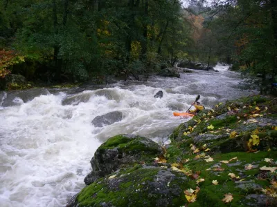 L'entrée d'un autre joli rapide, toujours par grosses eaux.